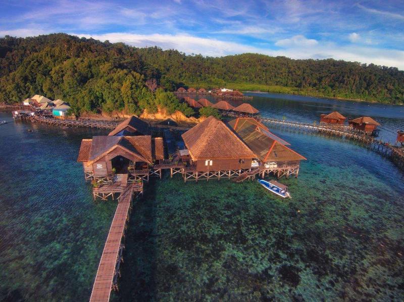 Photo of Gayana Marine Resort, 5-star hotel in Kota Kinabalu (and vicinity)