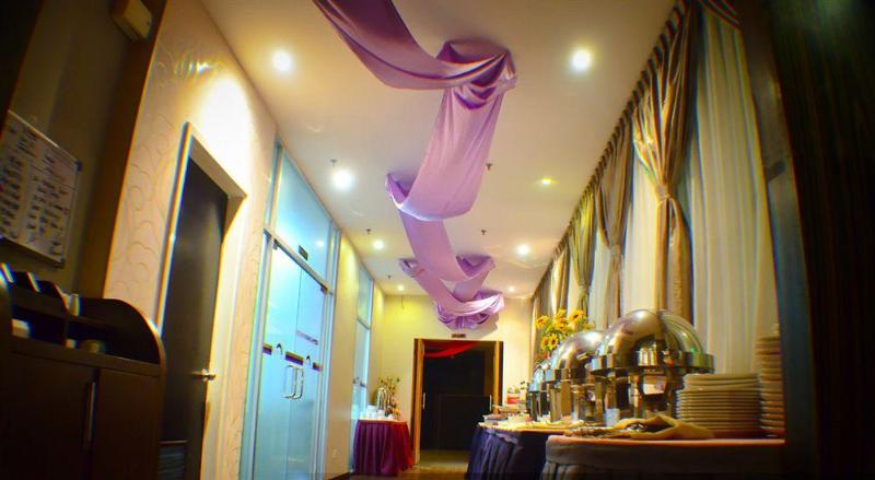 Photo of Shervinton Executive Boutique Hotel, 3-star hotel in Sabah