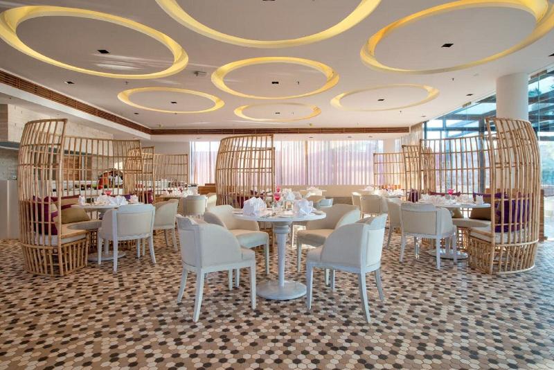Photo of Azaya Beach Resort, 5-star hotel in Benaulim