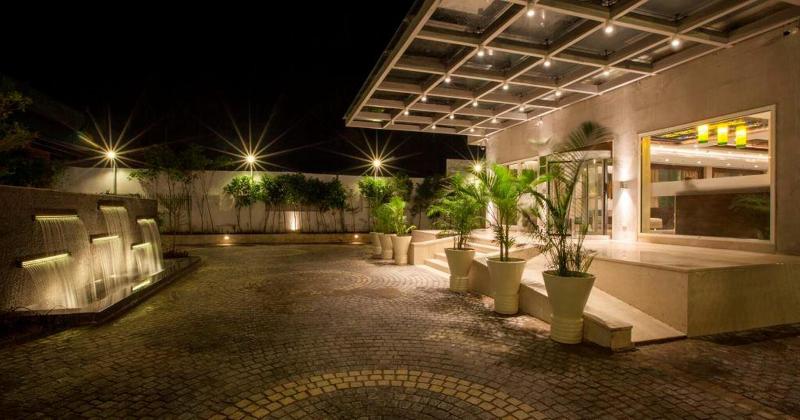 Photo of Lemon Tree Hotel Lucknow, 4-star hotel in Lucknow