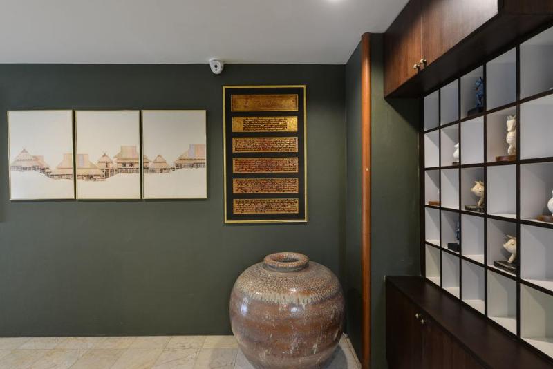 Photo of Aspira Residence Ruamrudee, 3-star hotel in Bangkok (and vicinity)