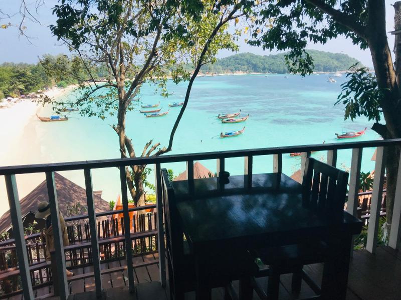 Photo of Chareena Hill Beach Resort, 3-star hotel in Koh Lipe