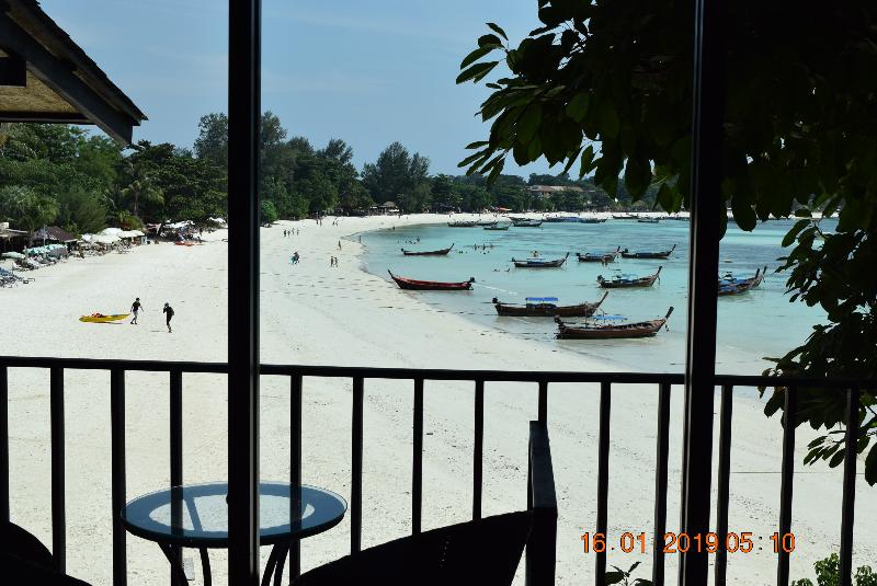 Photo of Chareena Hill Beach Resort, 3-star hotel in Koh Lipe