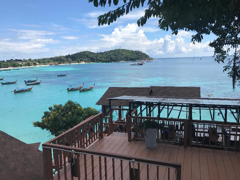 Photo of Chareena Hill Beach Resort, 3-star hotel in Koh Lipe