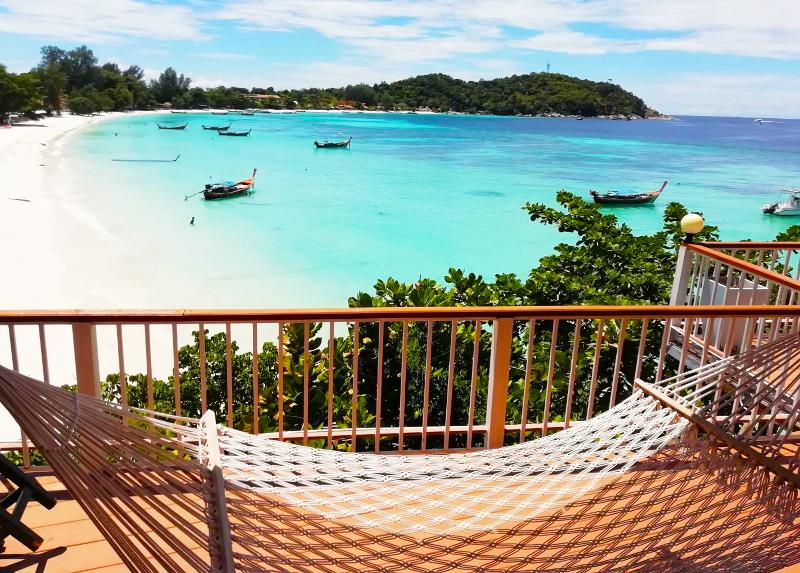 Photo of Chareena Hill Beach Resort, 3-star hotel in Koh Lipe