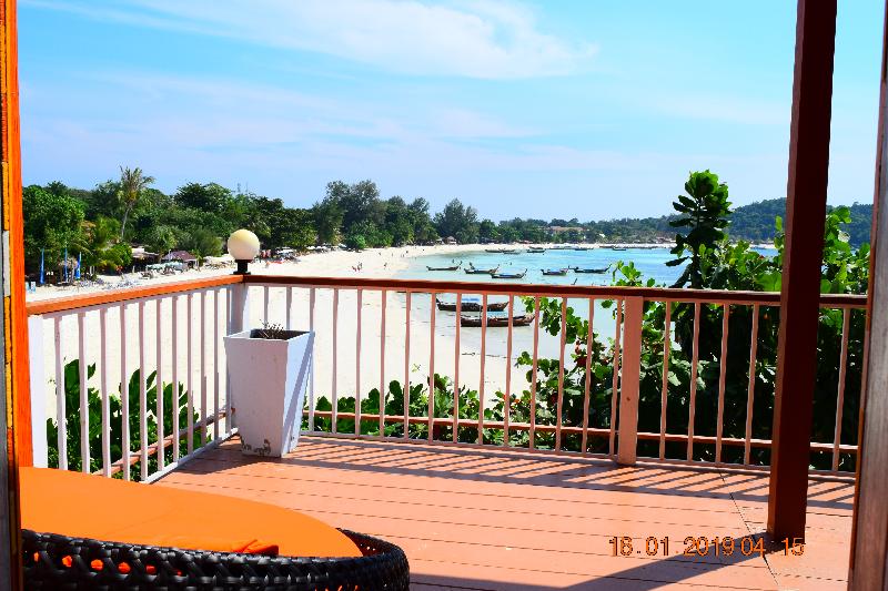 Photo of Chareena Hill Beach Resort, 3-star hotel in Koh Lipe