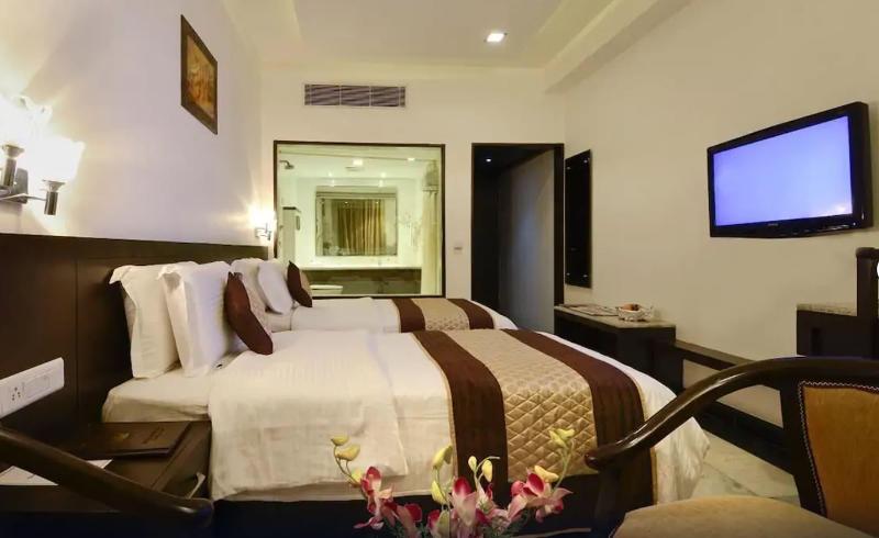 Photo of Hotel Taj Plaza, 3-star hotel in Agra District