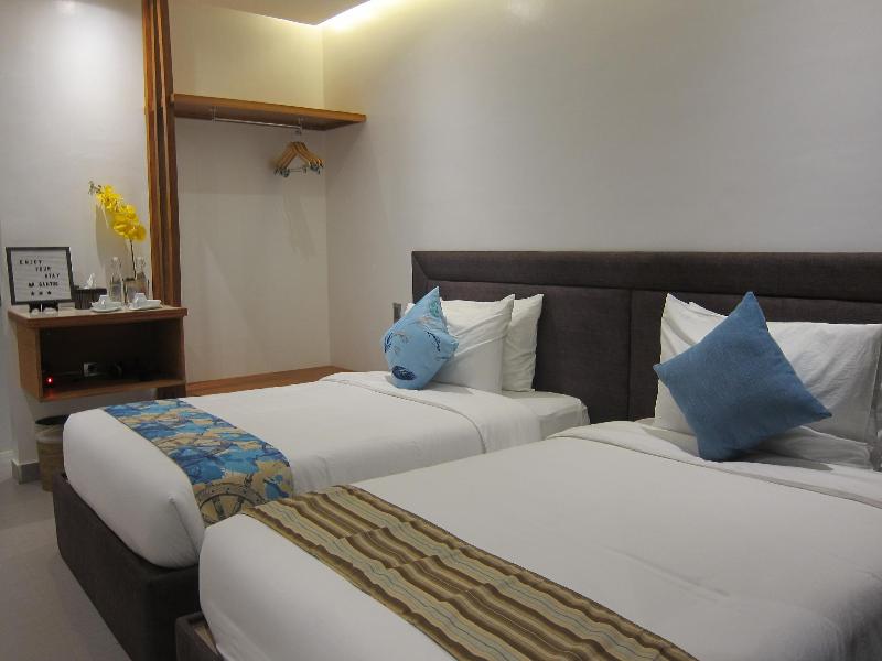 Photo of White Breeze Palawan Boutique Hotel, 4-star hotel in Palawan (province)
