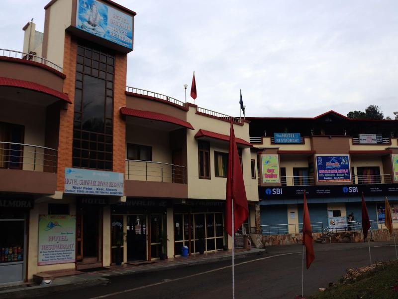 Photo of Shivalik River Retreat, 3-star hotel in Almora (and vicinity)