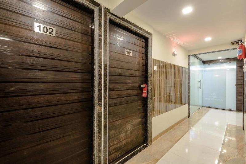 Photo of OYO 4083 Hotel Alfa Grand, 2-star hotel in Mumbai (and vicinity)