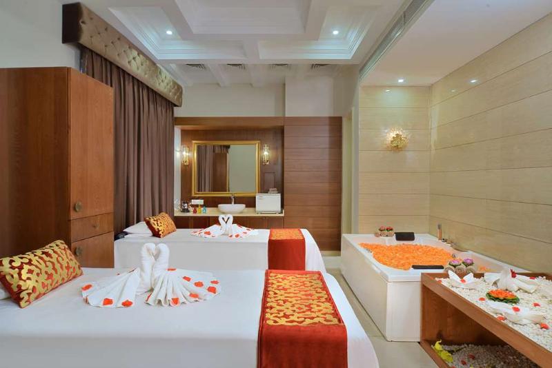 Photo of Radisson Chandigarh Zirakpur, 4-star hotel in Zirakpur