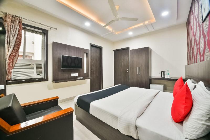 Photo of Hotel Flowers Inn, 3-star hotel in Kota