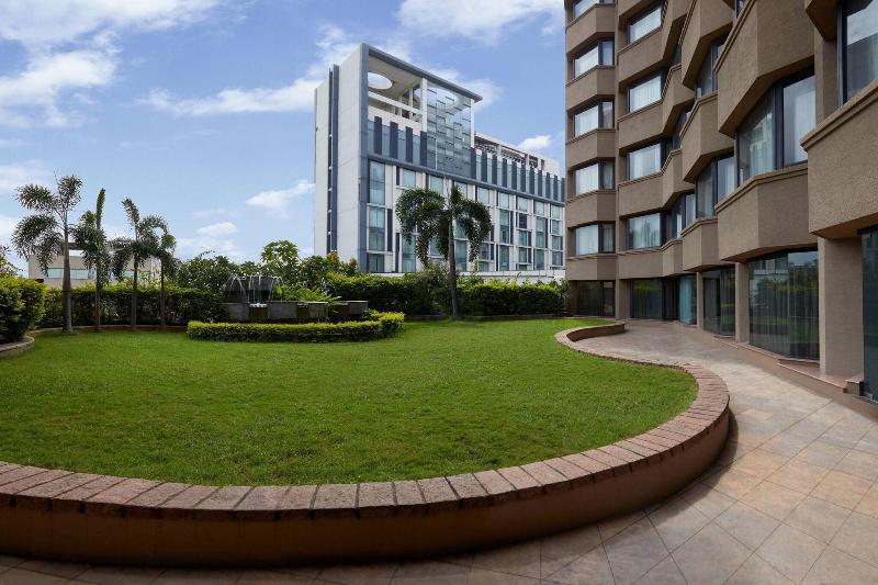 Photo of Hyderabad Marriott Hotel & Convention Centre, 5-star hotel in Hyderabad (and vicinity)