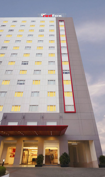 Red Fox by Lemon Tree Hotels, Hyderabad exterior, 3-Star hotel in Hyderabad (and vicinity)