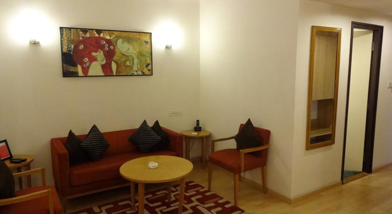 Photo of Red Fox by Lemon Tree Hotels, Hyderabad, 3-star hotel in Hyderabad (and vicinity)