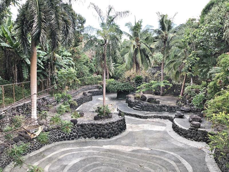 Photo of Overlooking Lagoon at Sitio de Amor, 3-star hotel in Laguna (province)