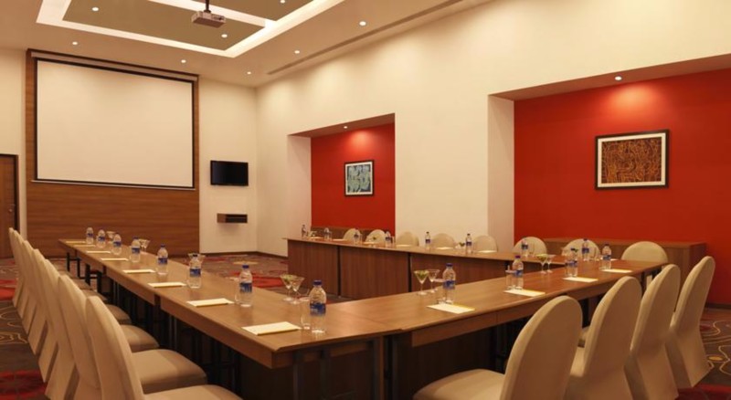Photo of Lemon Tree Hotel Gachibowli Hyderabad, 4-star hotel in Hyderabad (and vicinity)