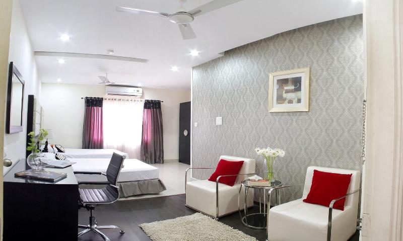 Photo of At Home Suites, 3-star hotel in Hyderabad (and vicinity)