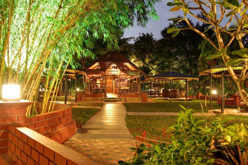 Photo of Aalankrita Resort and Convention, 3-star hotel in Hyderabad (and vicinity)
