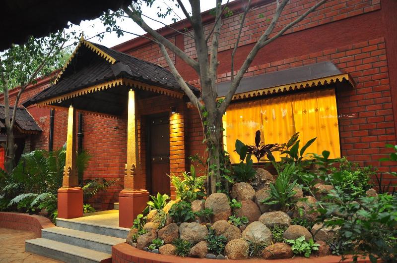 Photo of Aalankrita Resort and Convention, 3-star hotel in Hyderabad (and vicinity)