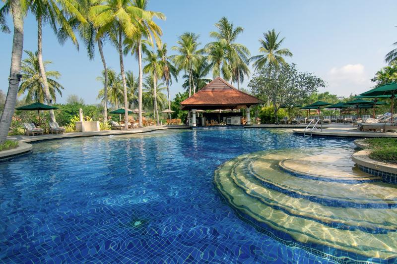 Photo of Banyan Tree Phuket, 5-star hotel in Layan Beach