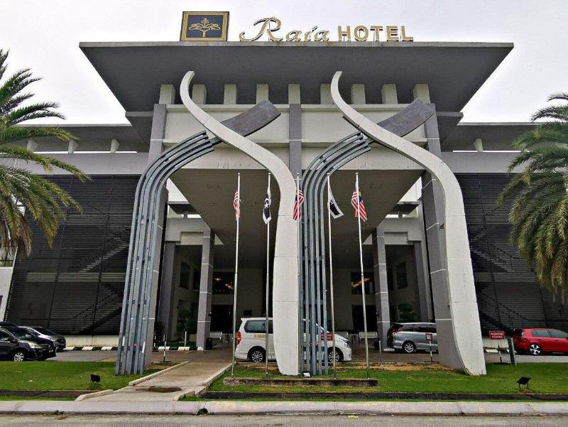 Photo of Raia Hotel & Convention Centre Terengganu, 4-star hotel in Kuala Terengganu