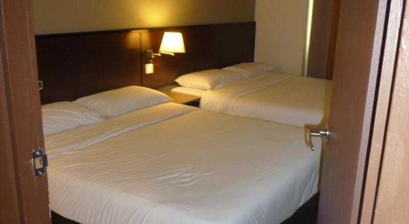 Photo of DJ Citi Point Hotel, 2-star hotel in Kuala Terengganu