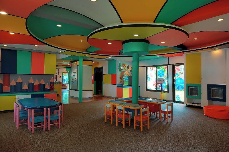 Photo of Le Meridien Phuket Beach Resort, 5-star hotel in Karon Beach