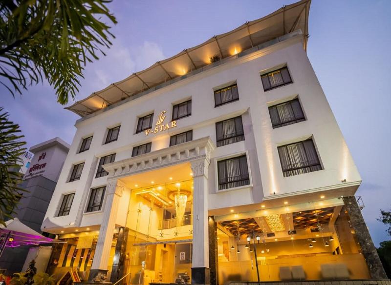 Photo of Hotel V Star, 3-star hotel in Ahmednagar