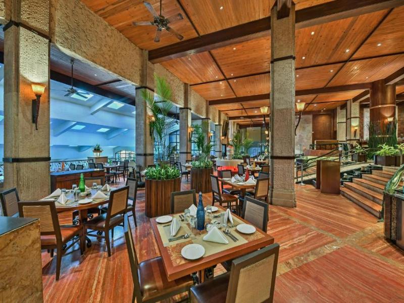 Photo of Fariyas Resort Lonavala, 4-star hotel in Pune District