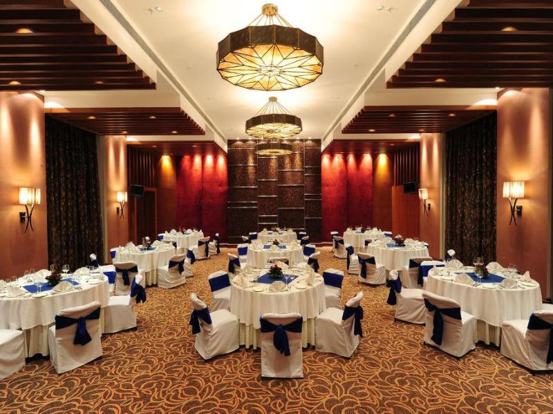 Photo of Fariyas Resort Lonavala, 4-star hotel in Pune District