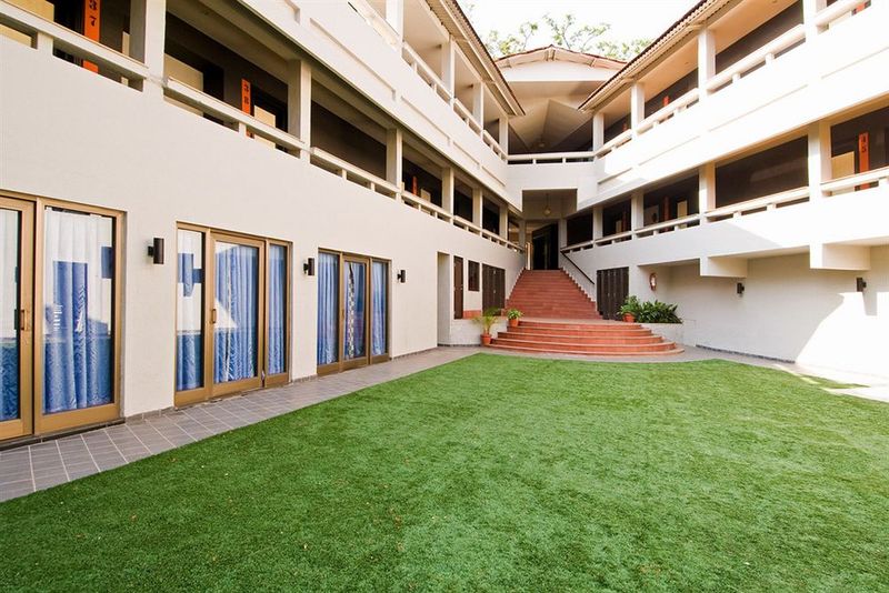 Citrus Hotel Lonavala exterior, 4-Star hotel in Pune District