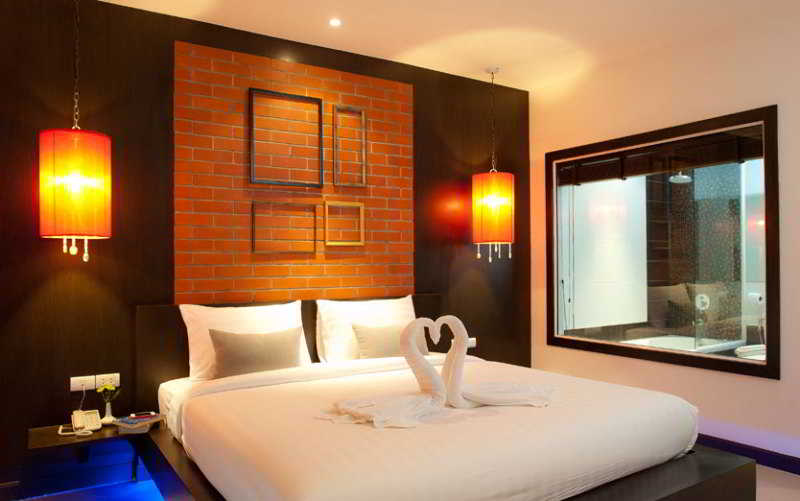 Photo of De coze' Hotel, 3-star hotel in Bangla Road
