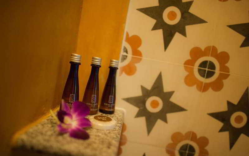 Photo of De coze' Hotel, 3-star hotel in Bangla Road