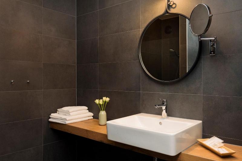 Photo of Hotel Keyser Breda, 4-star hotel in Breda