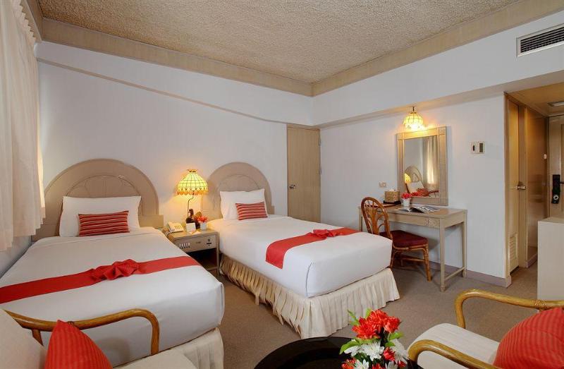 Photo of Wyndham Sea Pearl Resort Phuket, 3-star hotel in Bangla Road