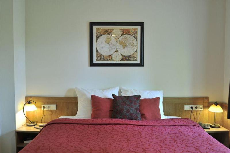 Photo of Hotel Mastbosch Breda, 4-star hotel in Breda