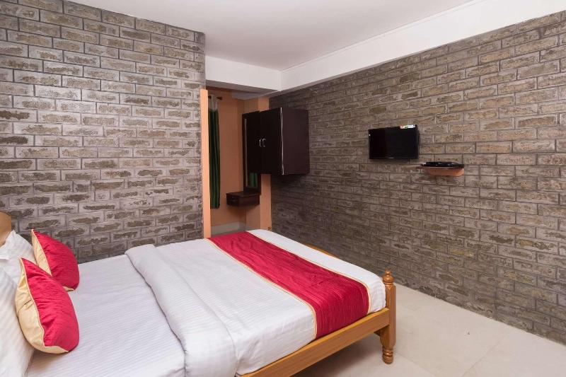 Photo of OYO 10831 Balaji Guest House, 2-star hotel in Shillong