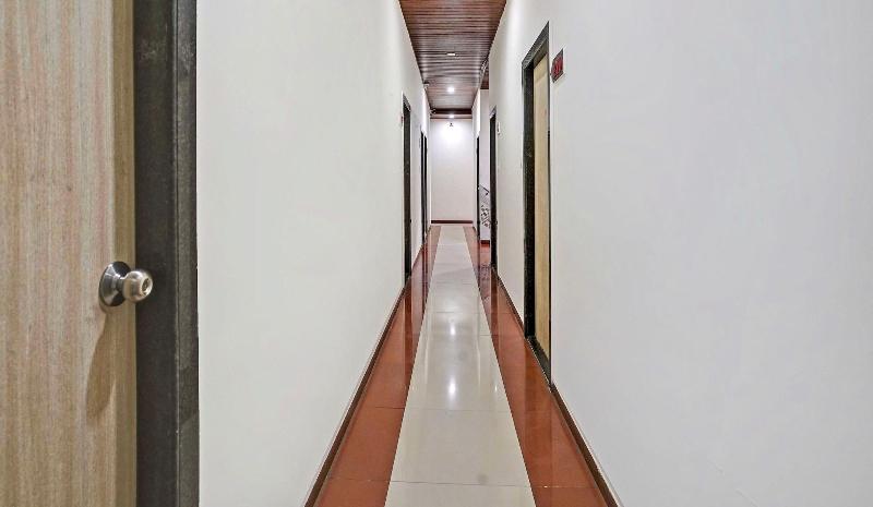 Photo of OYO 845 Hotel Kailash Park, 2-star hotel in Mumbai (and vicinity)