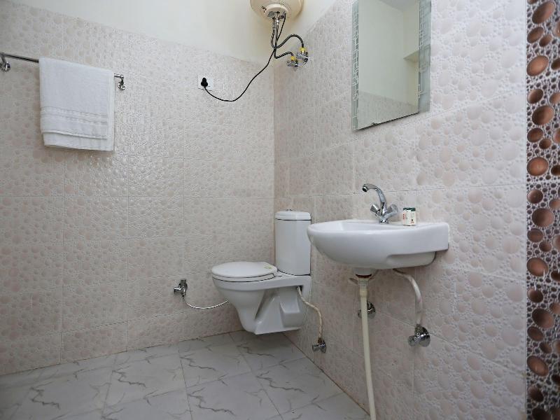 Photo of OYO 9339 Terrene Empire, 2-star hotel in Delhi (and vicinity)