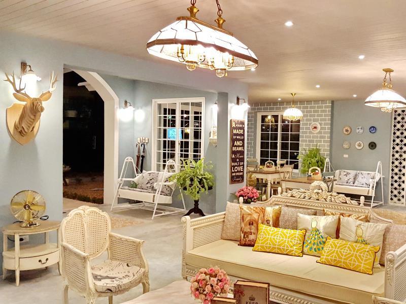 Photo of Perennial Resort, 3-star hotel in Phuket (and vicinity)