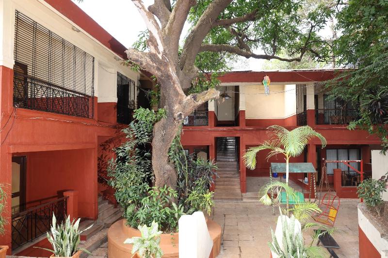 Photo of Gujarat Bhavan Hotel, 3-star hotel in Khalapur
