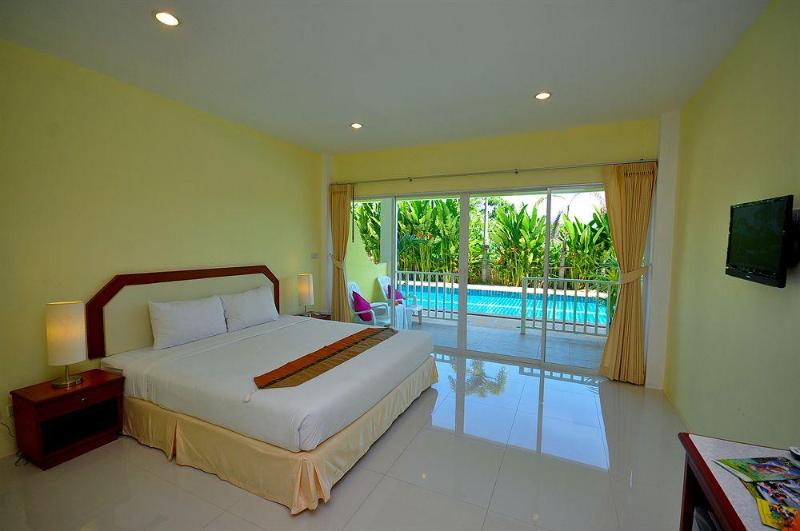 Photo of Phuket Airport Inn, 3-star hotel in Phuket (and vicinity)