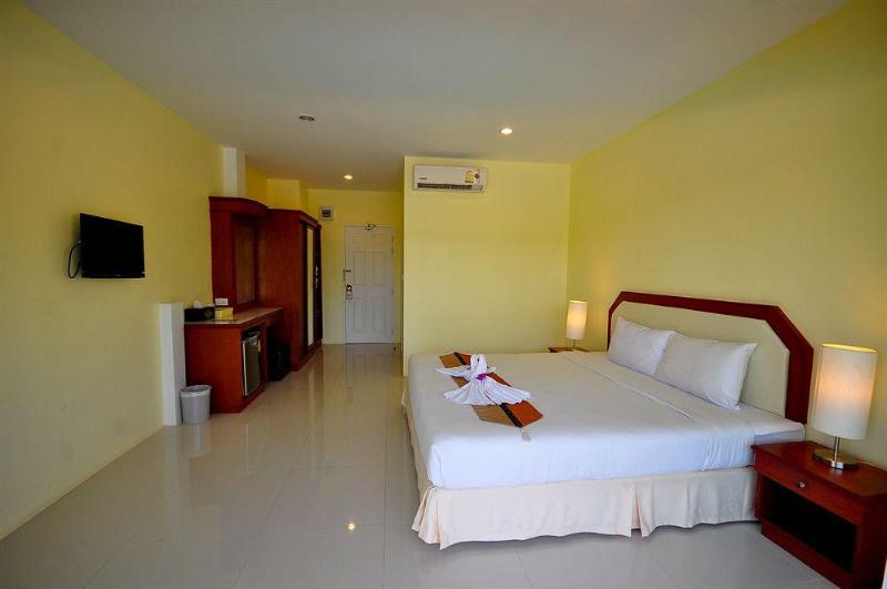 Photo of Phuket Airport Inn, 3-star hotel in Phuket (and vicinity)