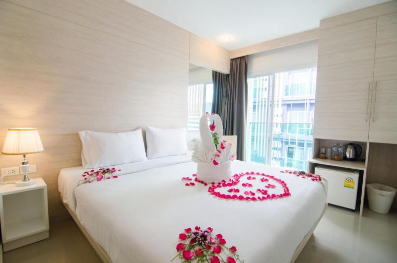 Photo of Mirage Express Patong Phuket Hotel, 3-star hotel in Bangla Road