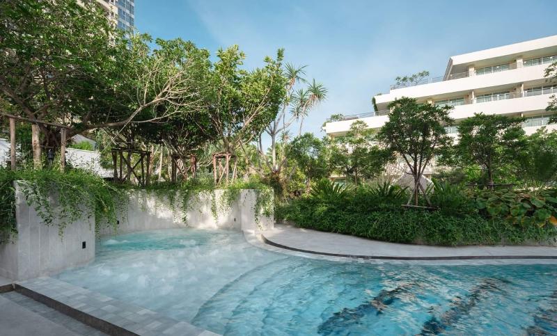 Photo of The Royal Paradise Hotel & Spa, 4-star hotel in Bangla Road