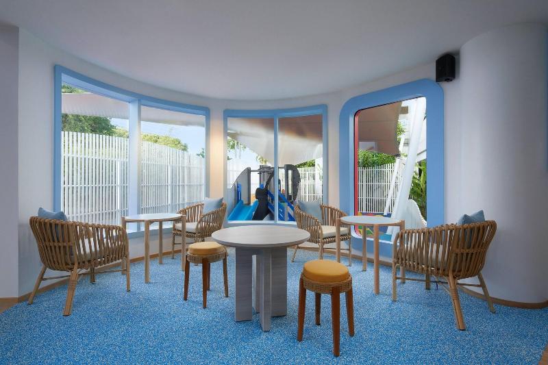 Photo of Le Méridien Phuket Mai Khao Beach Resort, 4-star hotel in Phuket (and vicinity)