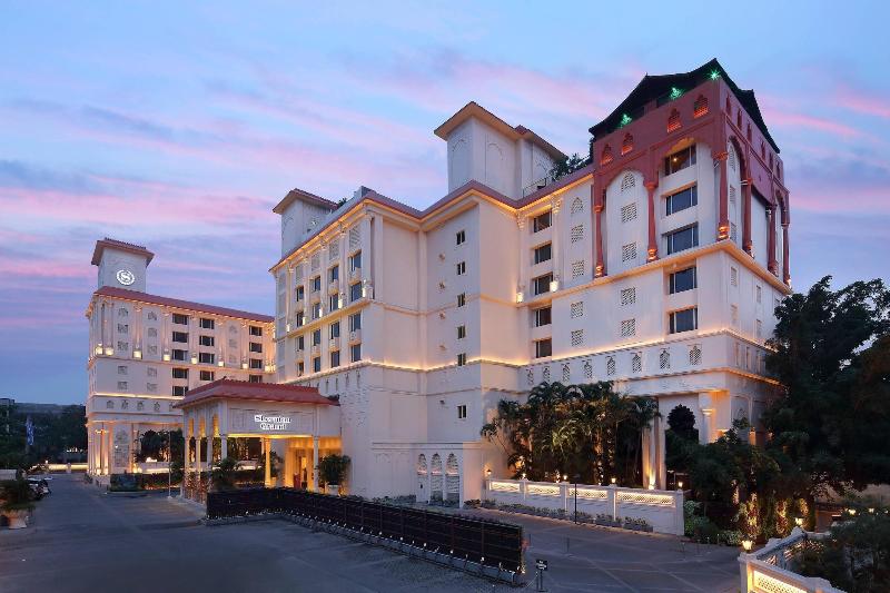 Photo of Sheraton Grand Pune Bund Garden Hotel, 5-star hotel in Pune District