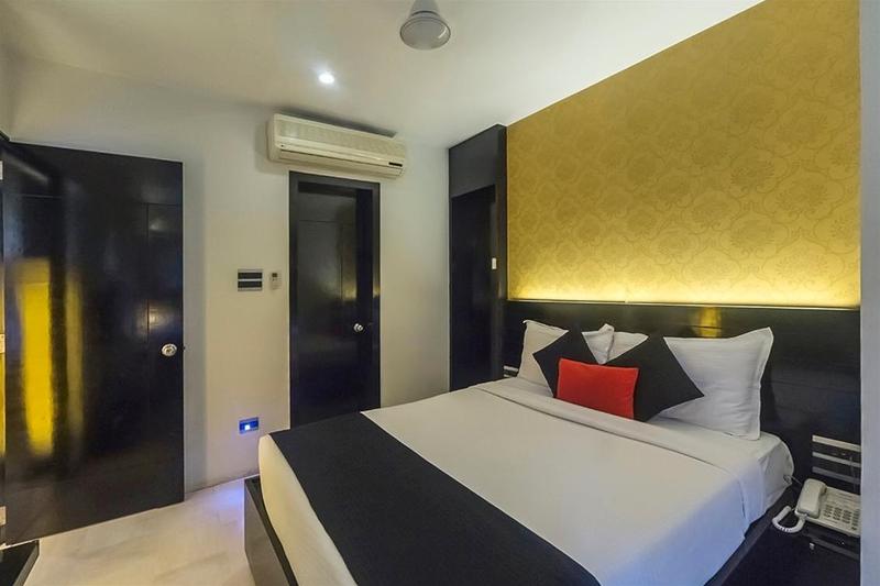 Photo of AR Suites Fontana Bay, 3-star hotel in Pune District