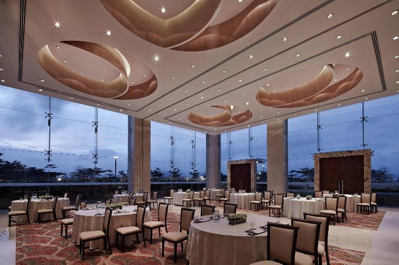 Photo of Courtyard by Marriott Pune Chakan, 4-star hotel in Pune District
